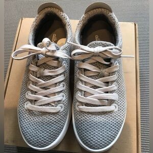 Allbirds Women's Light Gray Knit Sneakers